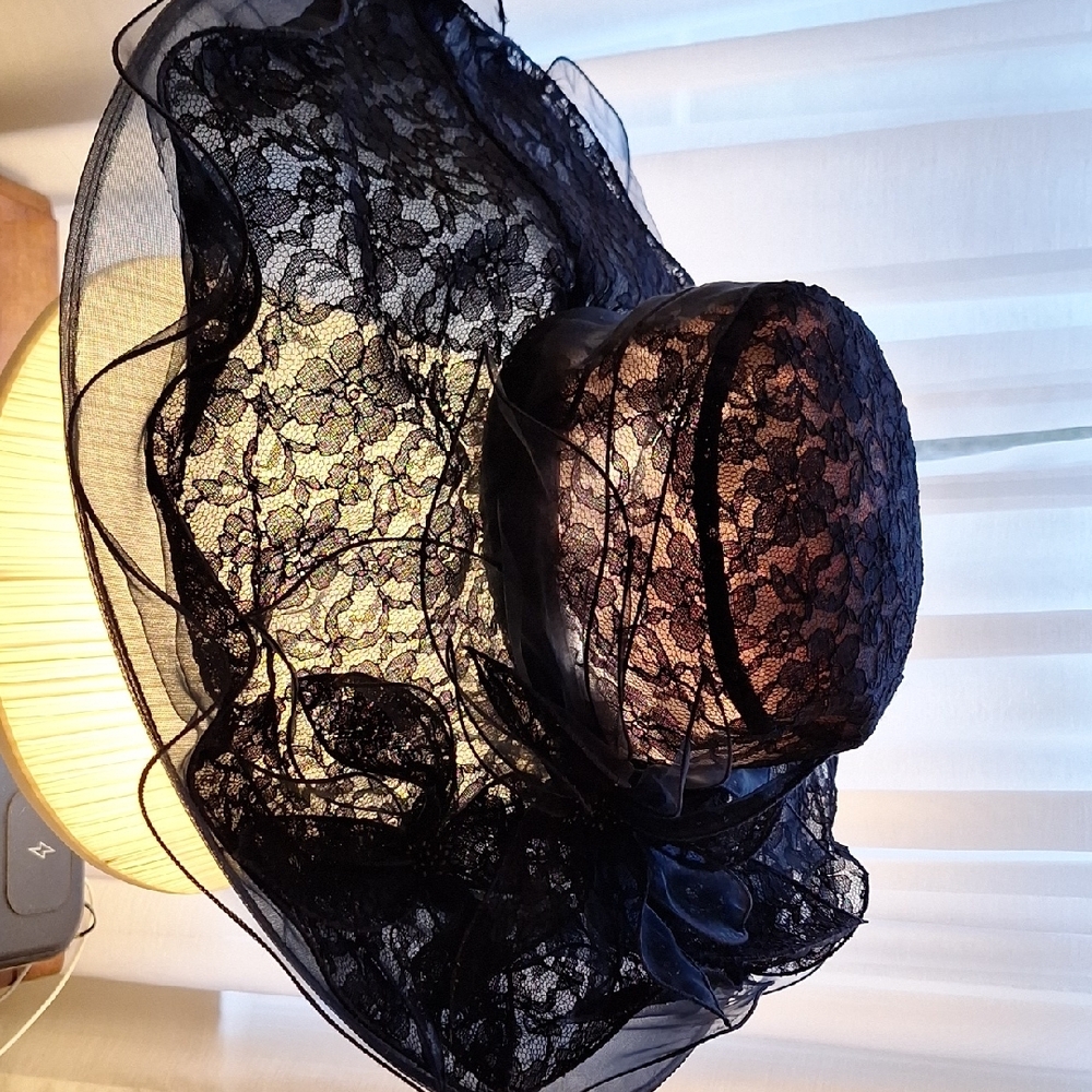 Derby / Church Navy Blue Lace Women's Hat